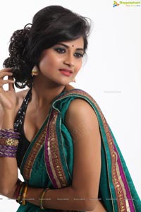 Devayani Photos