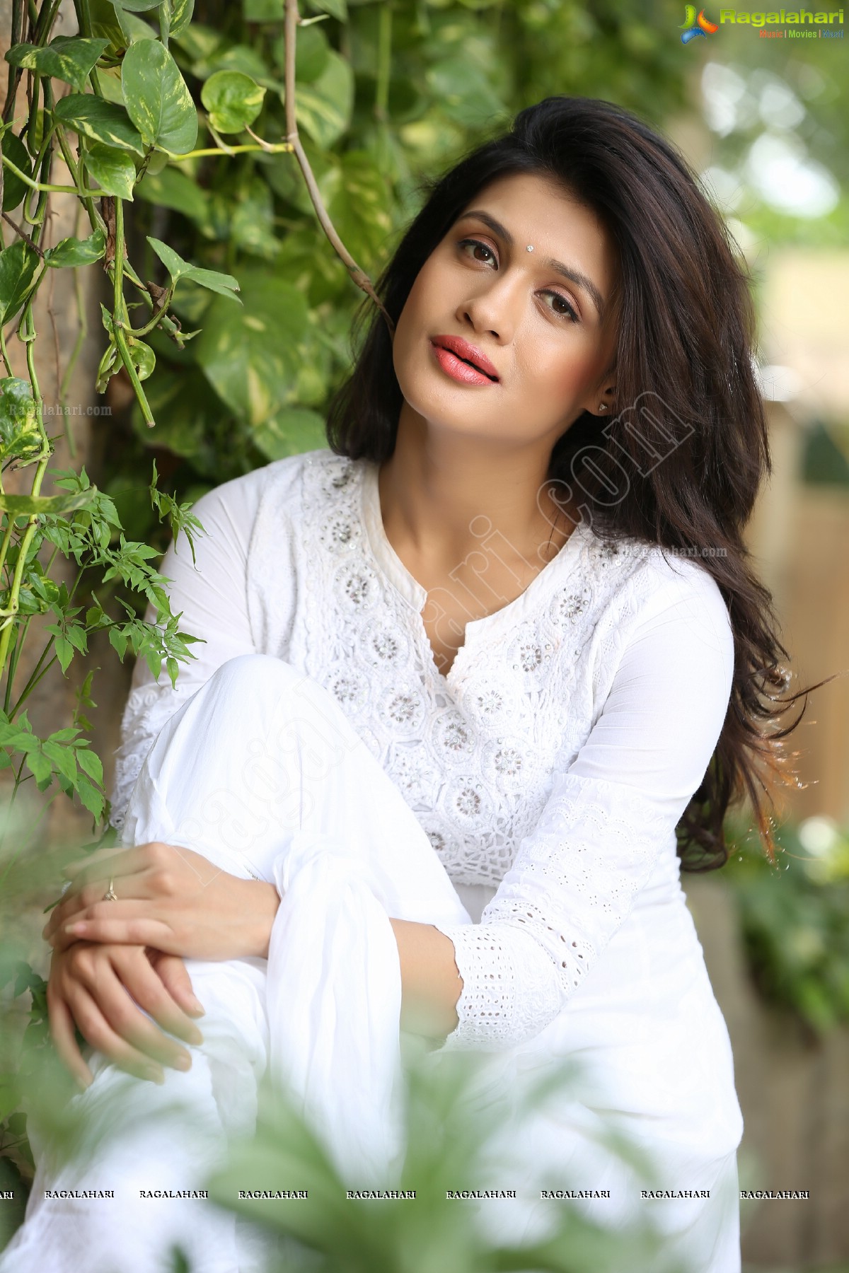 Kimaya Bhattacharya (Exclusive)