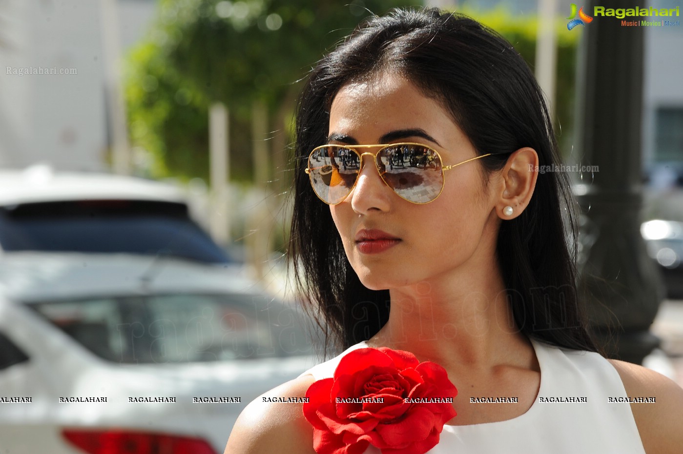 Sonal Chauhan (Posters)