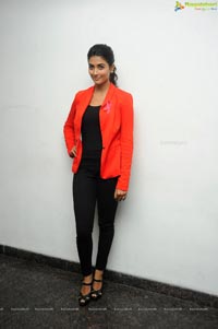 Pooja Hegde @ 100 Lailas Event