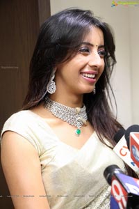 Kannada heroine Sanjjanna