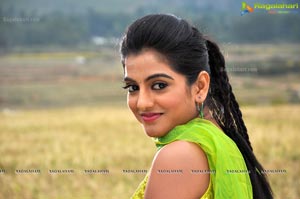 Heroine Shruthi Raj