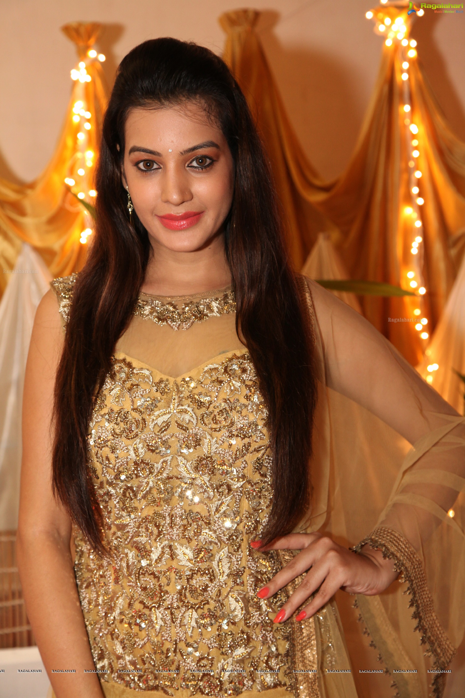 Diksha Panth (High Definition)