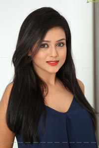 Mishti Chakraborty