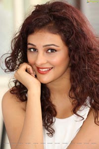 Seerat Kapoor Photos