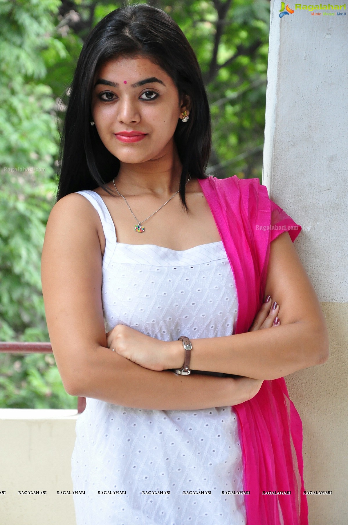 Yamini Bhaskar (High Definition)