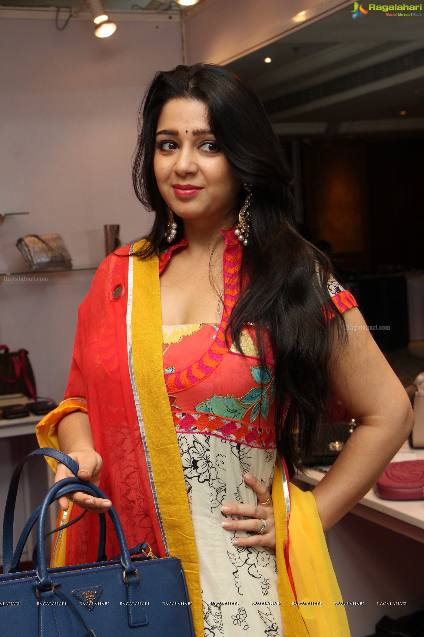 Charmme Kaur at ABsalut Style Exhibition and Sale, Photo Gallery