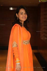 Nisha Kothari HQ Photos