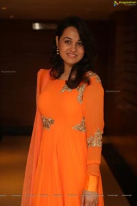 Nisha Kothari HQ Photos