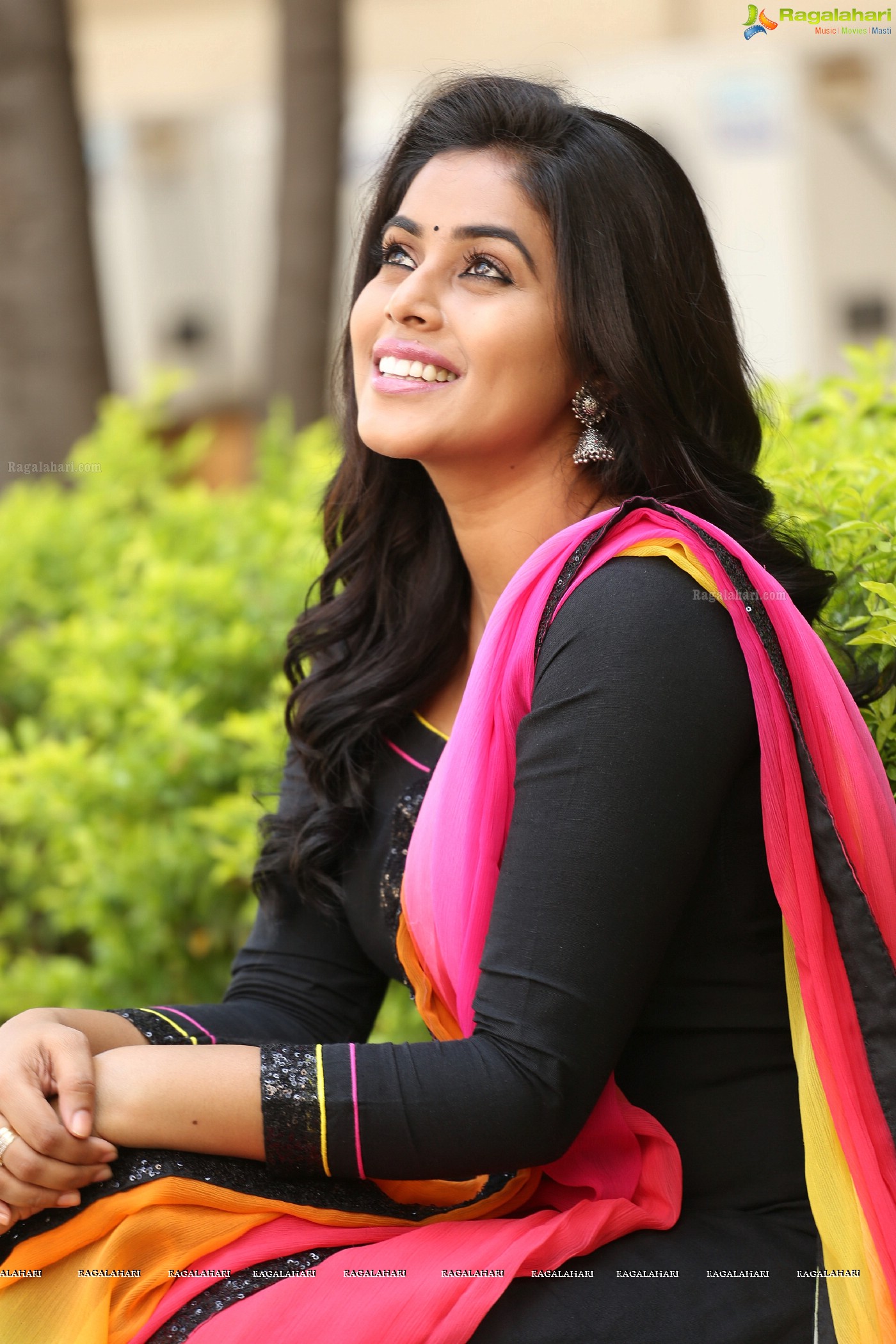 Poorna (Posters)