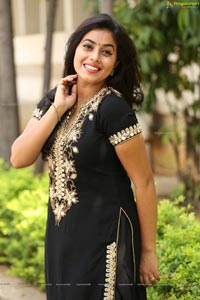 Poorna HQ Photos