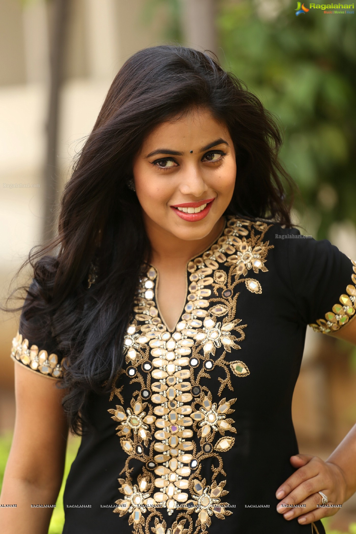 Poorna (Posters)