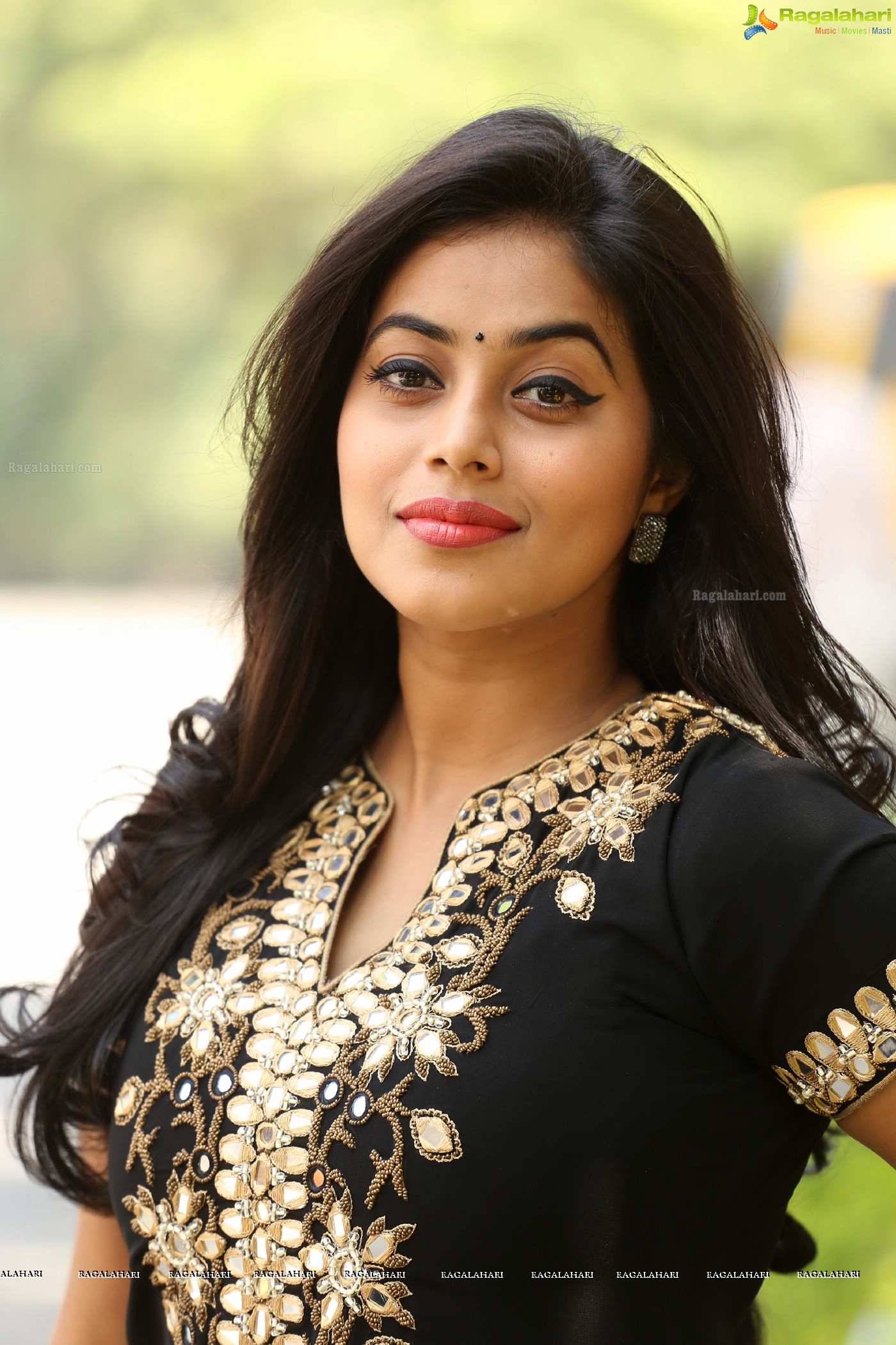 Poorna (Posters)