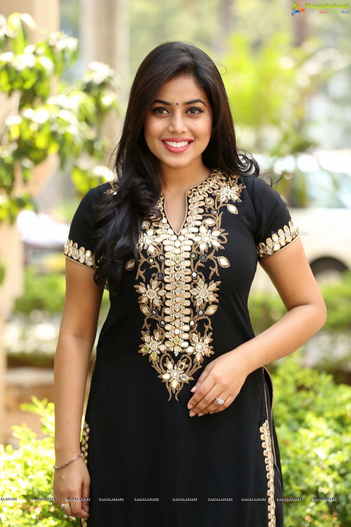 Poorna (Posters)