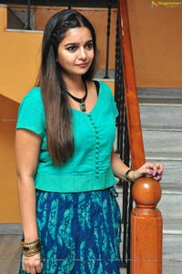 Swathi Photos