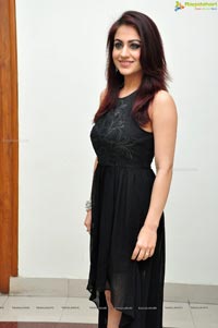 Aksha Pardasany