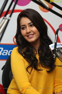 Raashi Khanna Photos