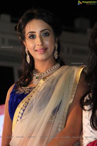 Sanjjanaa Galrani Photos