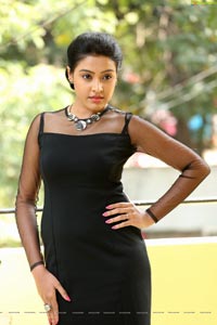 Ashwini Chandrasekhar HD