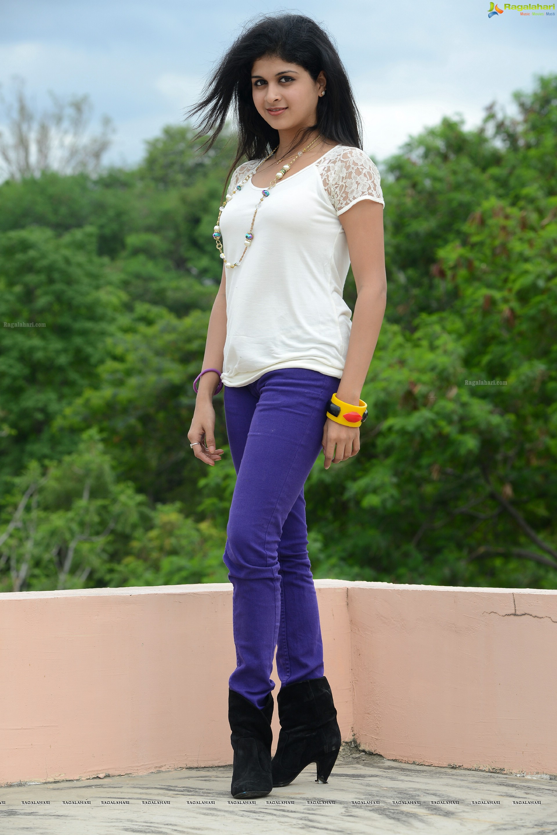 Mrudhula Bhaskar - HD Gallery