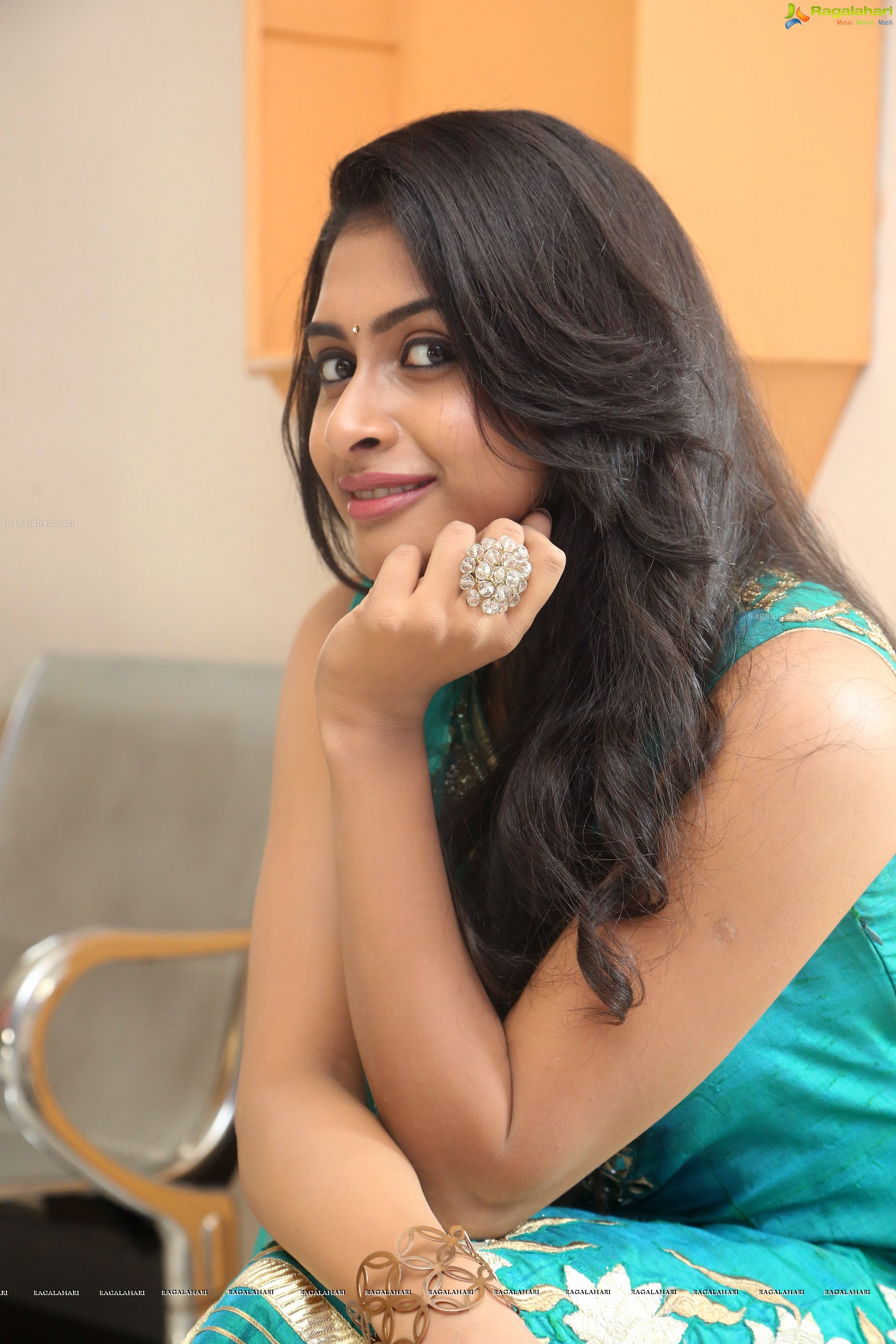 Nitya Naresh - HD Gallery