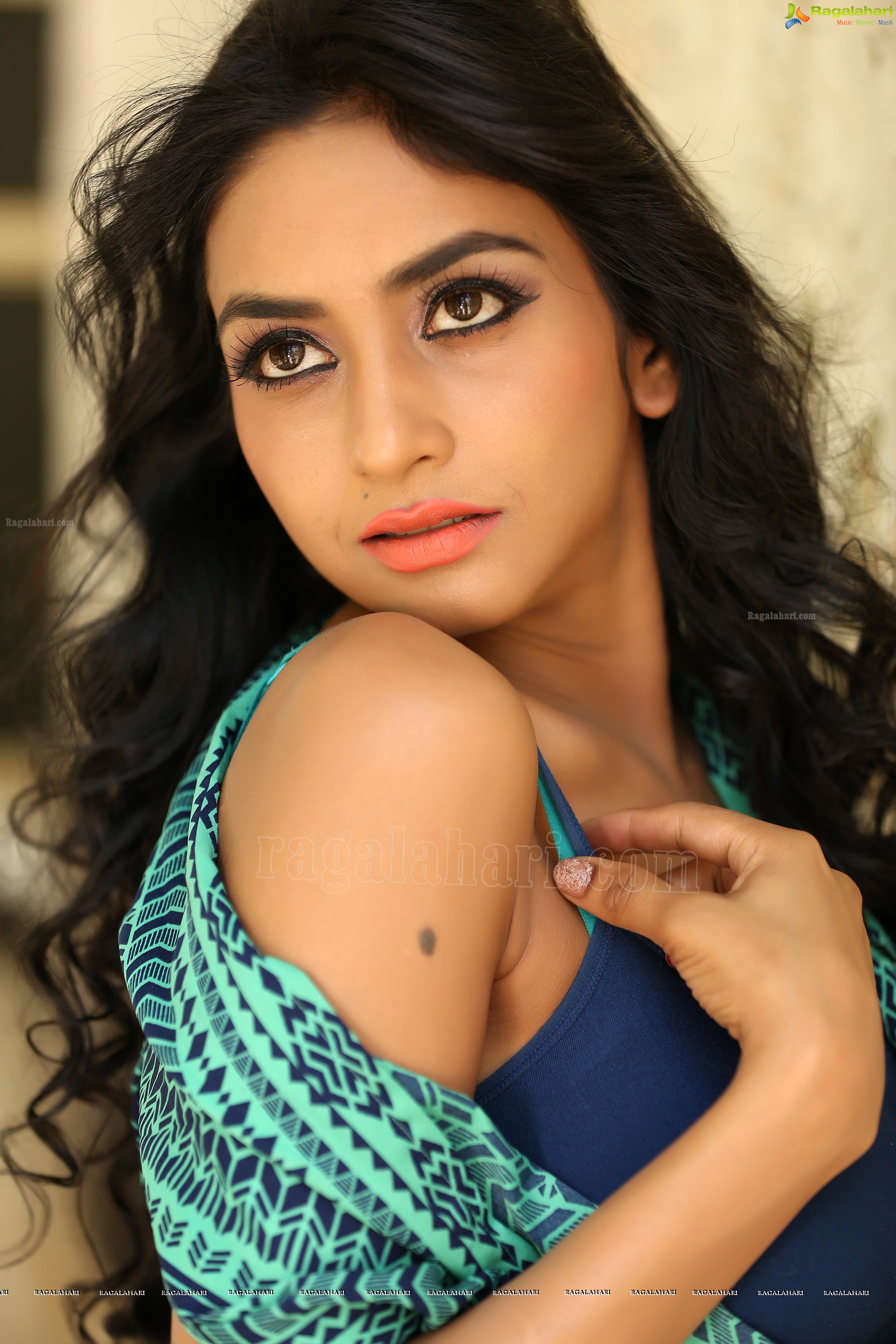 Pooja Sree (Exclusive) (High Definition)