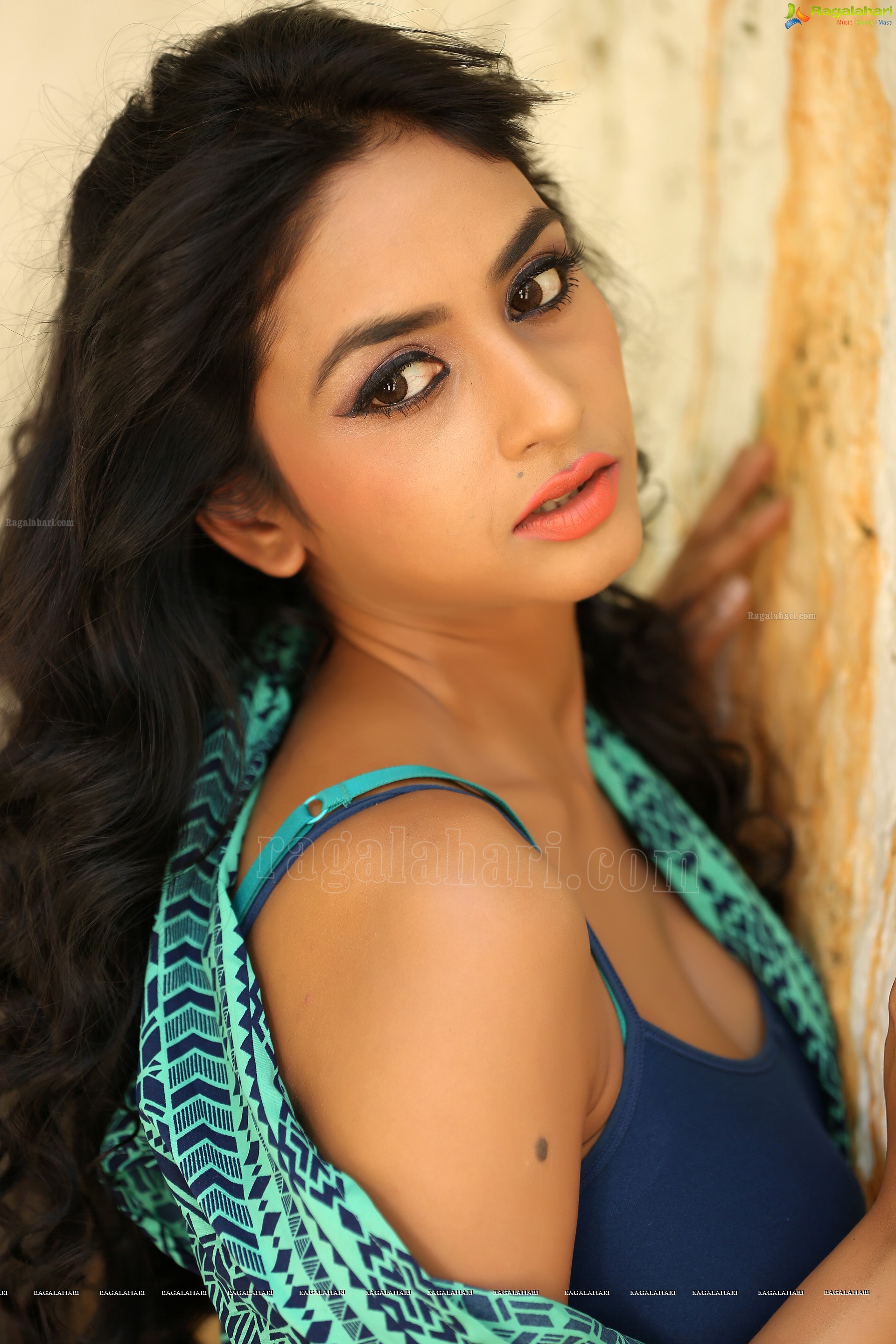 Pooja Sree (Exclusive) (High Definition)