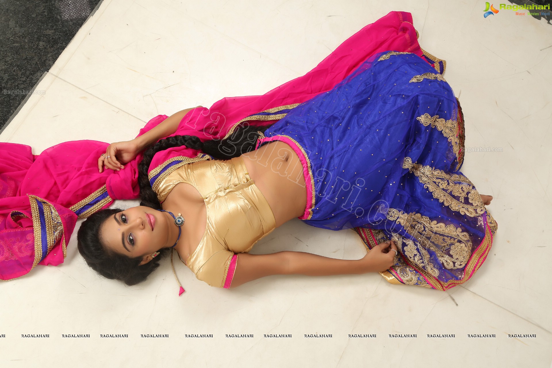 Vrushali Gosavi (Exclusive) (High Definition)