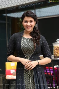 Mannara Chopra