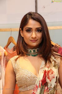 Sandhya Raju