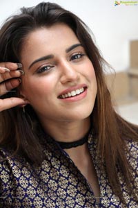 Yasmin Pathan