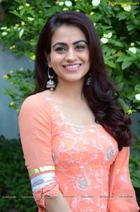 Aksha Pardasany