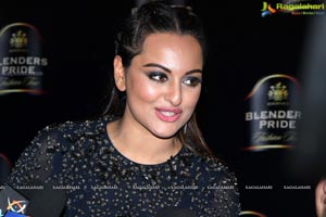 Sonakshi Sinha Blenders Pride Fashion Show