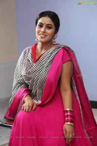 Heroine Poorna