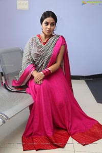 Heroine Poorna