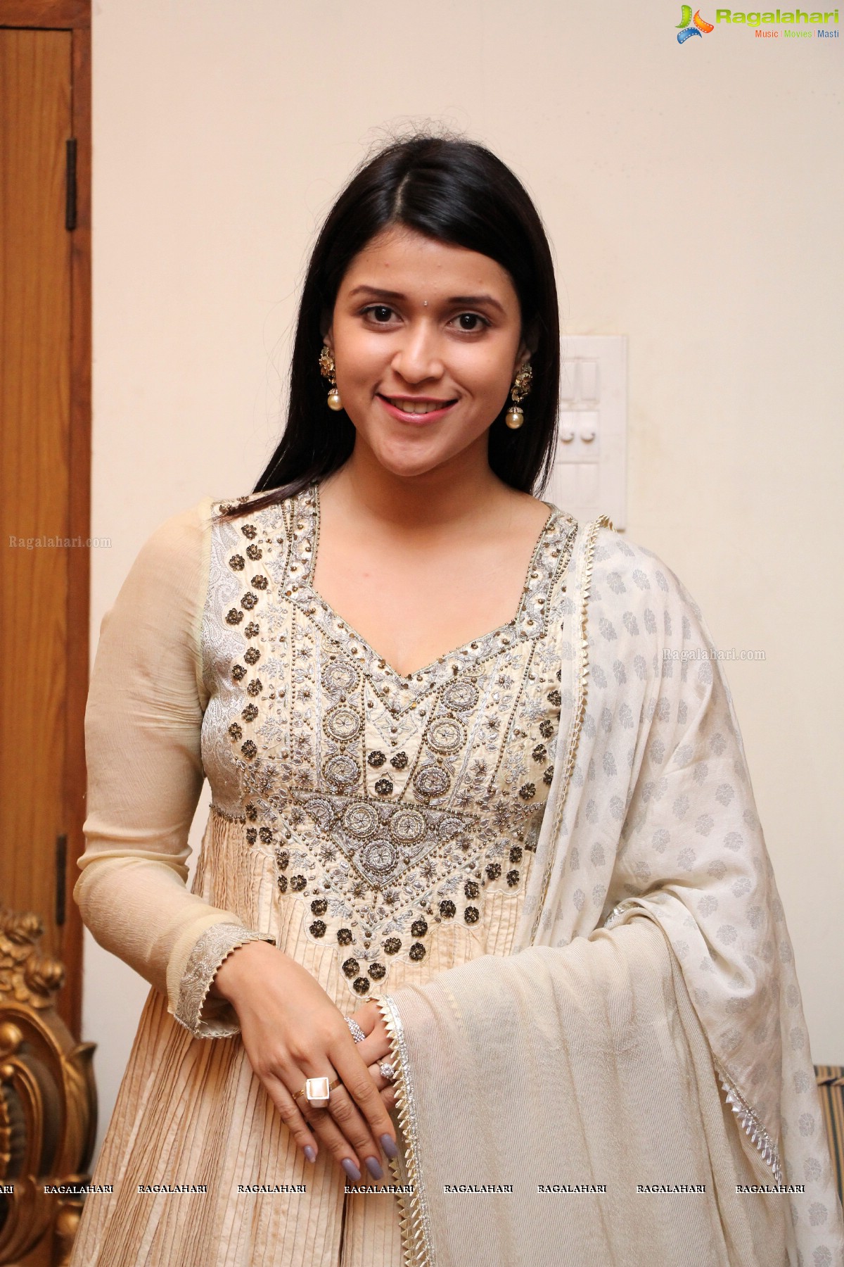 Mannara Chopra