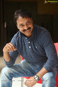 Raj Kandukuri Photos