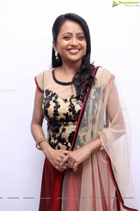 Suma Kanakala Photos