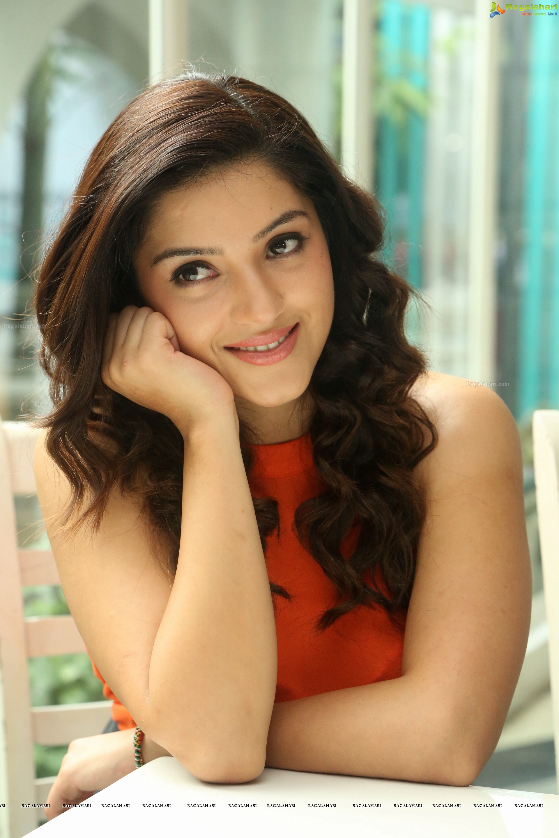 Mehreen Pirzada at Care of Surya Press Meet (High Definition)