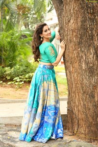 Anchor Manjusha Photoshoot