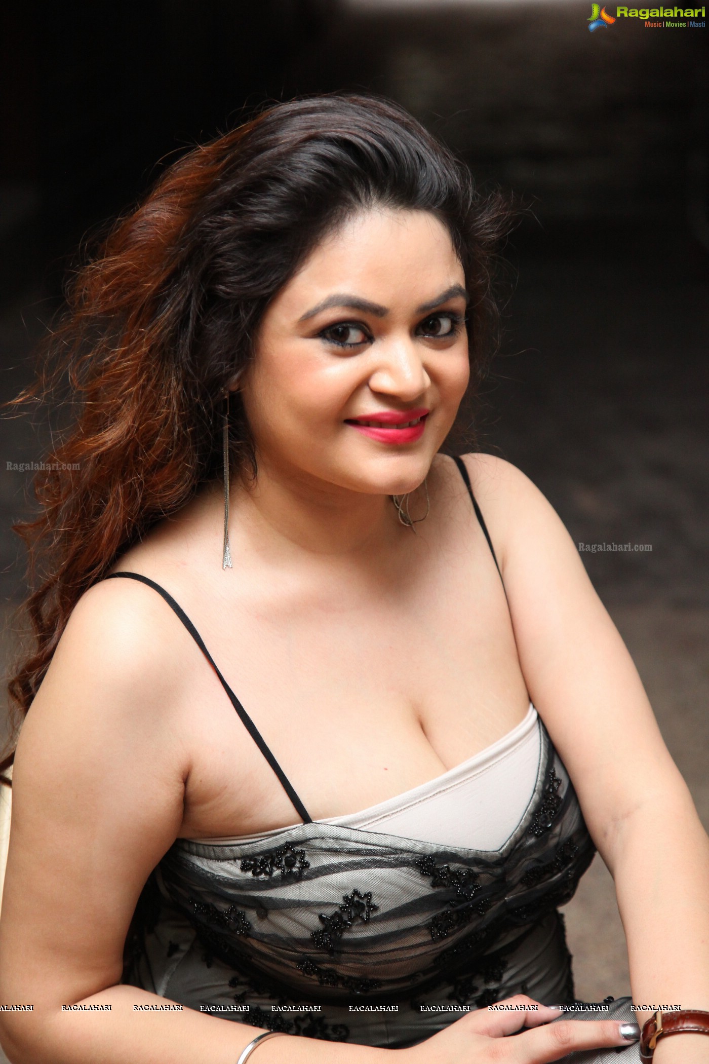 Akshitha Sethi at He's Collections (Posters)