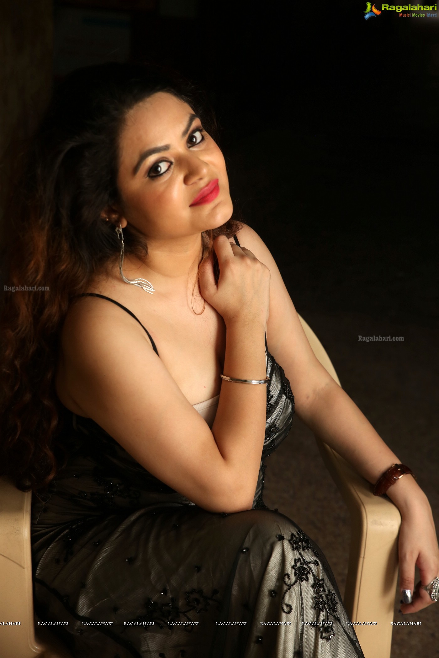 Akshitha Sethi at He's Collections (Posters)