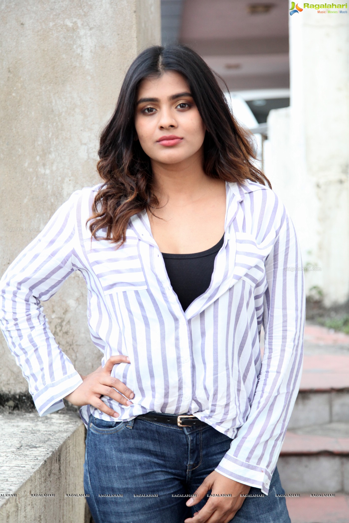 Hebah Patel at Bajaj Electronics Lucky Draw (Posters)