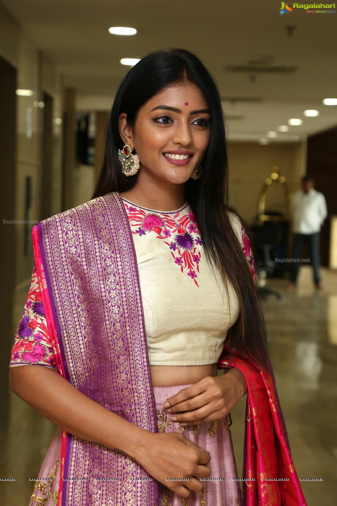 Eesha Rebba at Designer Shravan Kumar Fashion Show