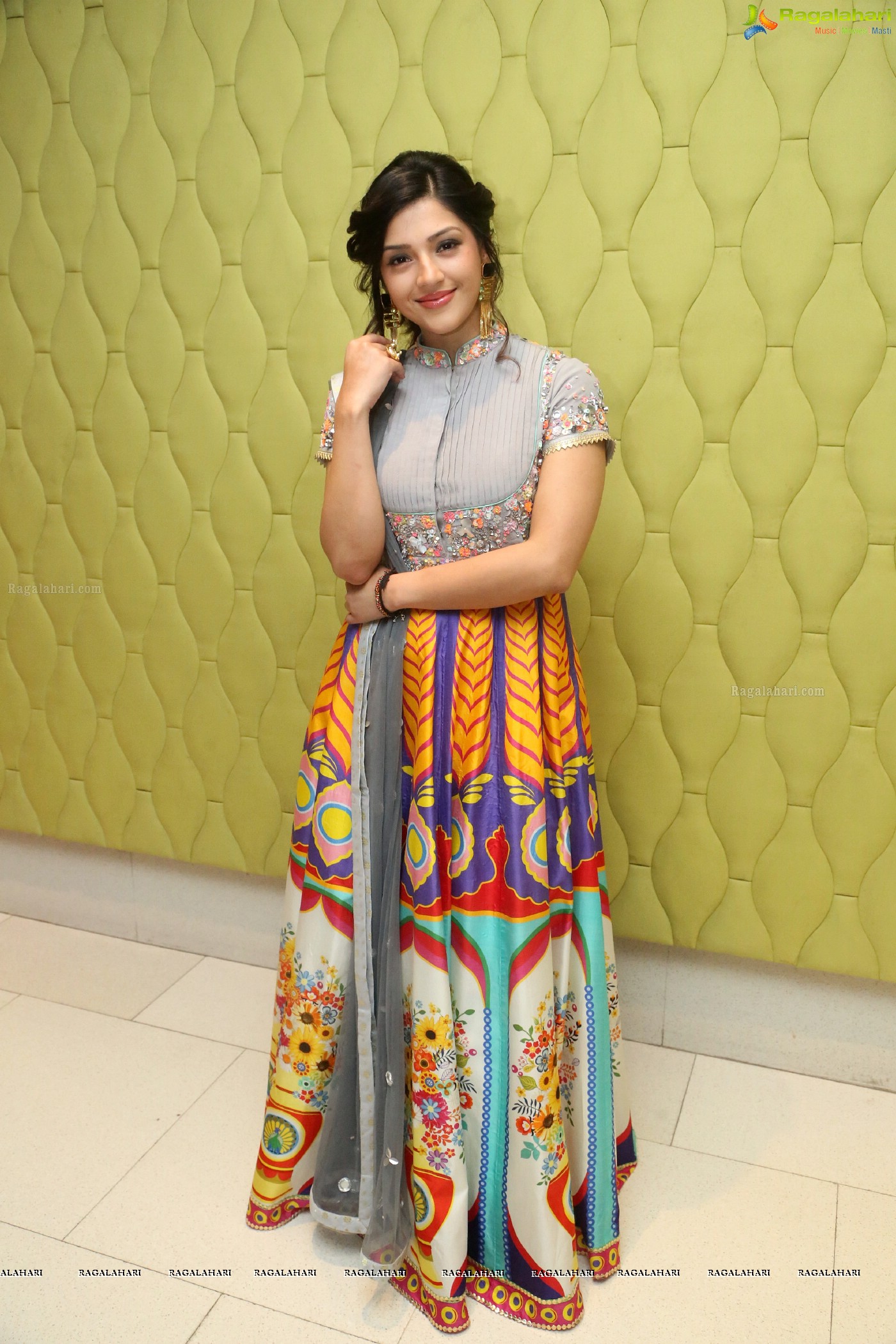 Mehreen Pirzada at Raja The Great Success Meet