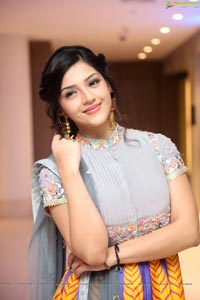 Mehreen Kaur Pirzada