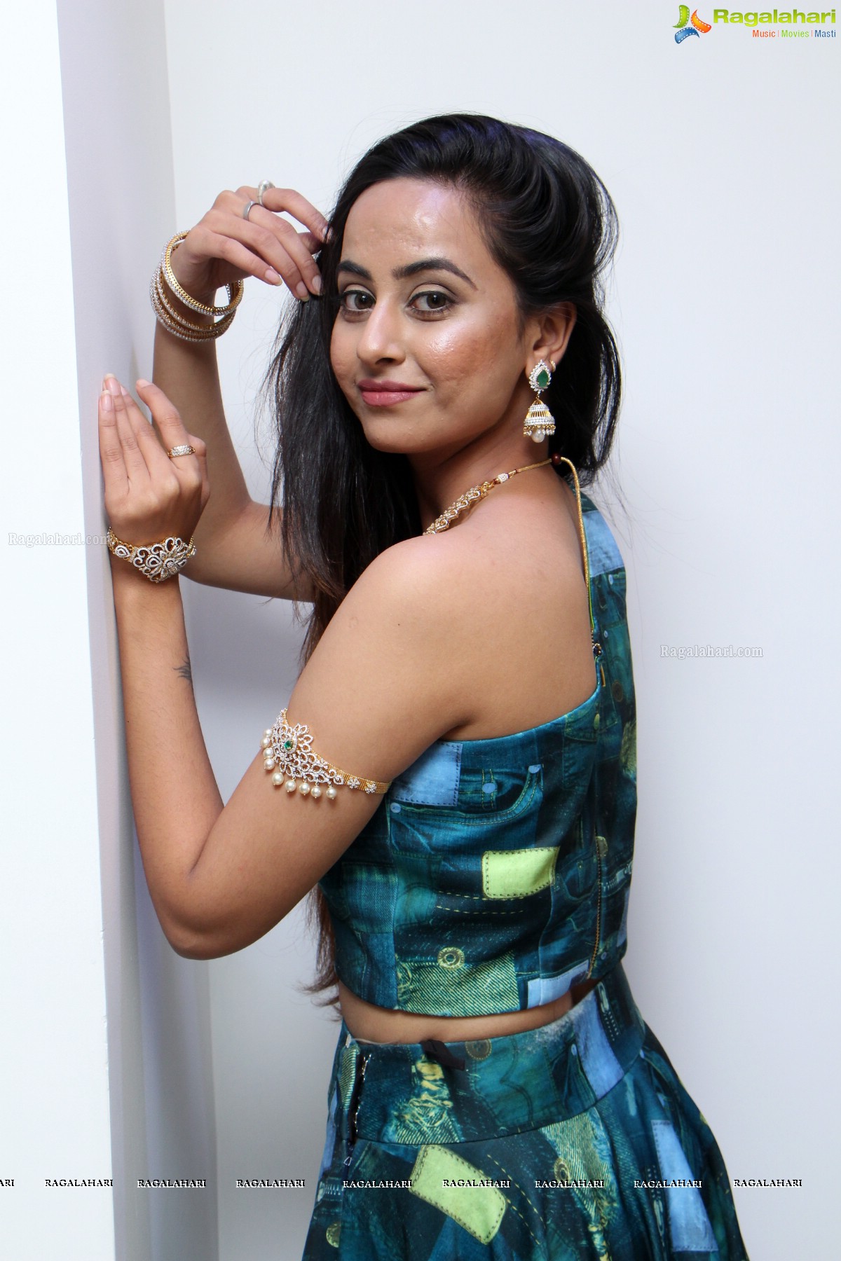 Ameeksha Amy Pawar at Manepally Jewellers 127th Anniversary Celebrations