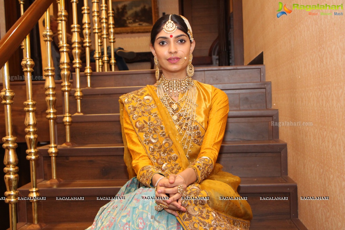 Ashna Misra at Kishandas Jewellers