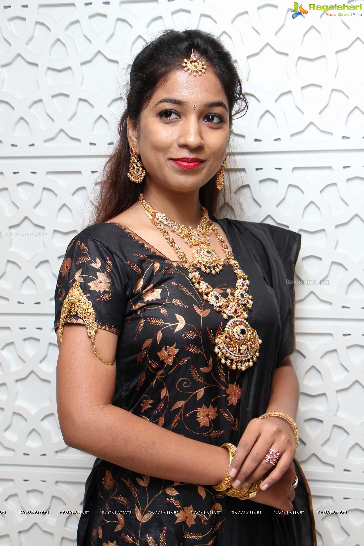 Manisha Patil at Manepally Jewellers 127th Anniversary Celebrations